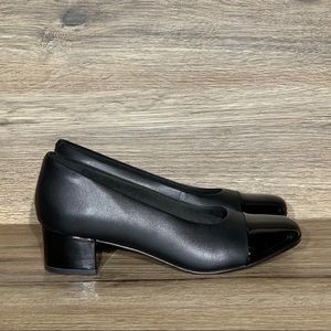 cabin crew shoes used